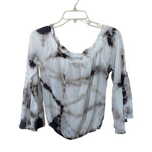 MOD on trend Tie-dyed Flutter Sleeve Crop Top